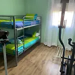 Casa Pilar Casa Llara, En El Paraiso, Cerca De Todo Ujo