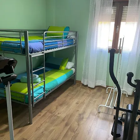 Casa Pilar Casa Llara, En El Paraiso, Cerca De Todo Ujo