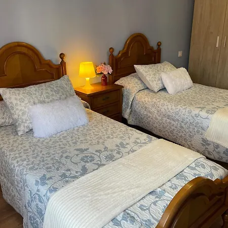 Casa Pilar Casa Llara, En El Paraiso, Cerca De Todo Appartamento Ujo