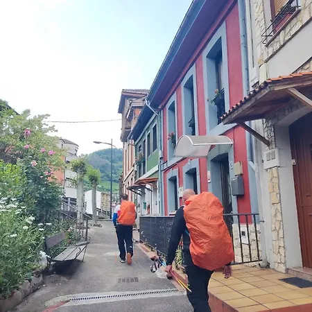 Casa Pilar Casa Llara, En El Paraiso, Cerca De Todo Apartment Ujo