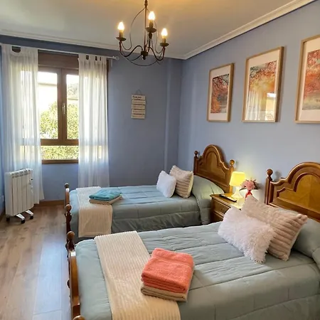 Casa Pilar Casa Llara, En El Paraiso, Cerca De Todo * Ujo